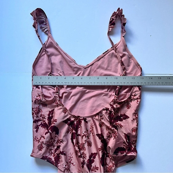 Topshop Swimsuit One Piece  Bathing Suit Floral Pink Ruffle Frill Romantic Sz 8 - Picture 10 of 16